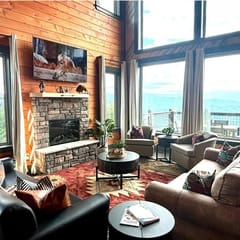 Shaconage Endless Mountain Lodge