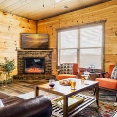 The PlumCove Timeless Smokey's Retreat